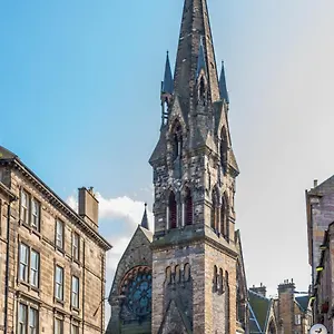 Menzies Apartment Edinburgh