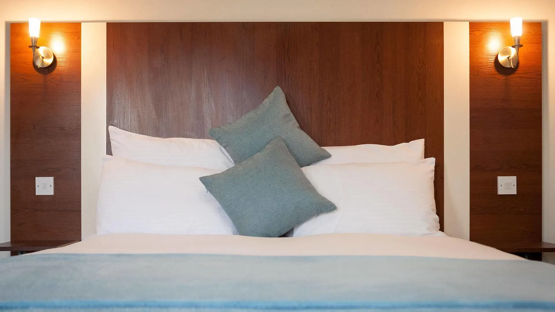 Celtic International Hotel Cardiff Airport Barry United Kingdom