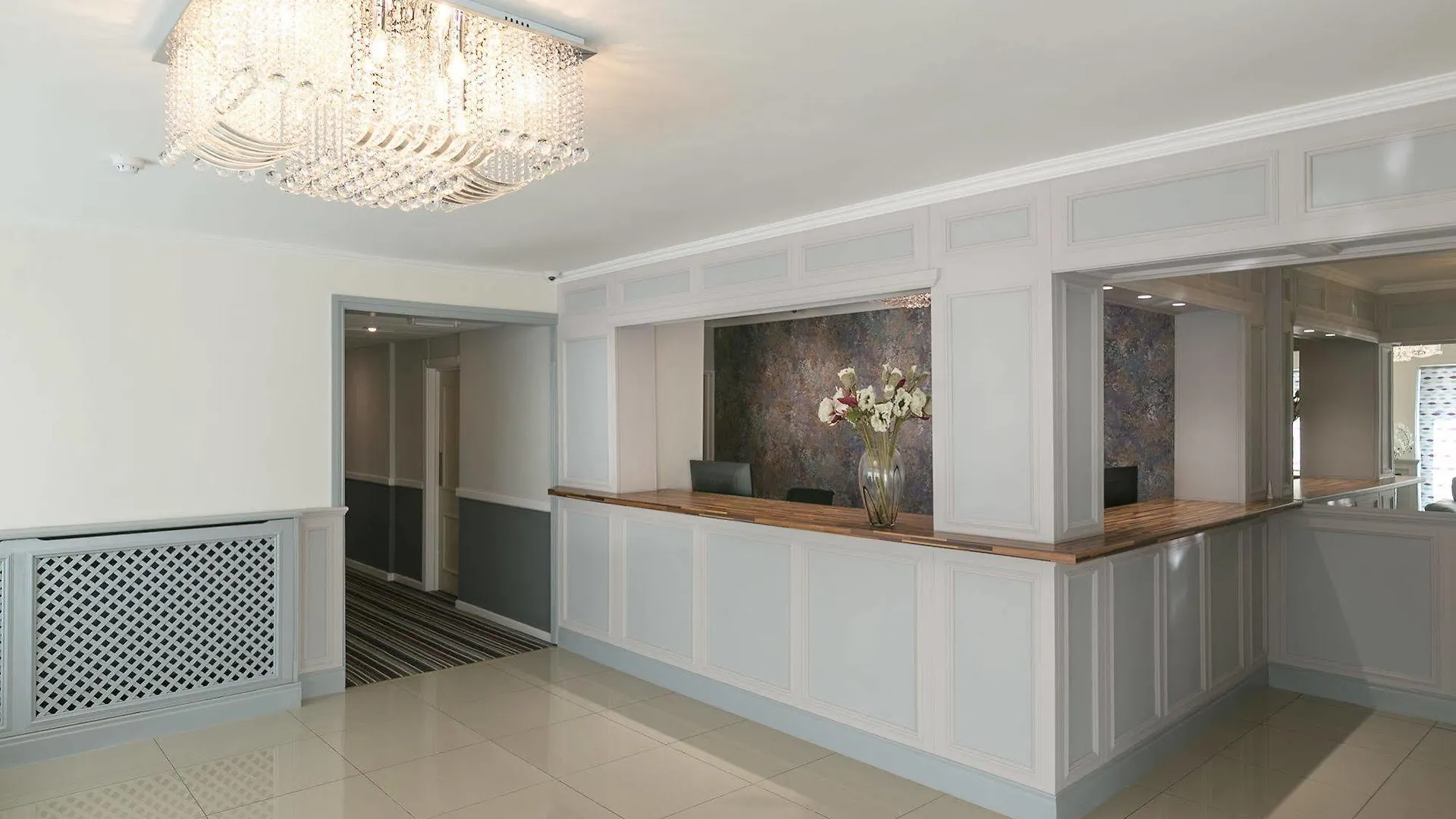 Celtic International Hotel Cardiff Airport Barry 3*,
